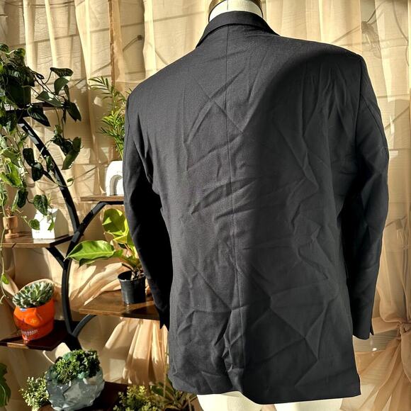 Jos. A. Bank Black/Gold Button Double Breast, Lined, Blazer- 42 Short - Picture 2 of 10